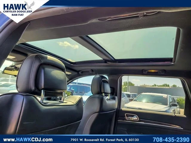 Used 2015 Gray Jeep Overland image 12