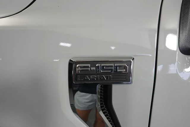 New 2026 Avalanche Ford Lariat® image 27