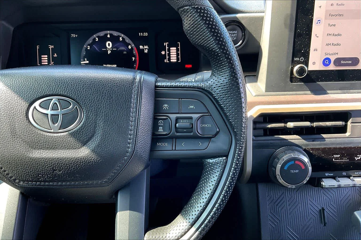 Used 2025 Ice Cap Toyota SR5 image 24