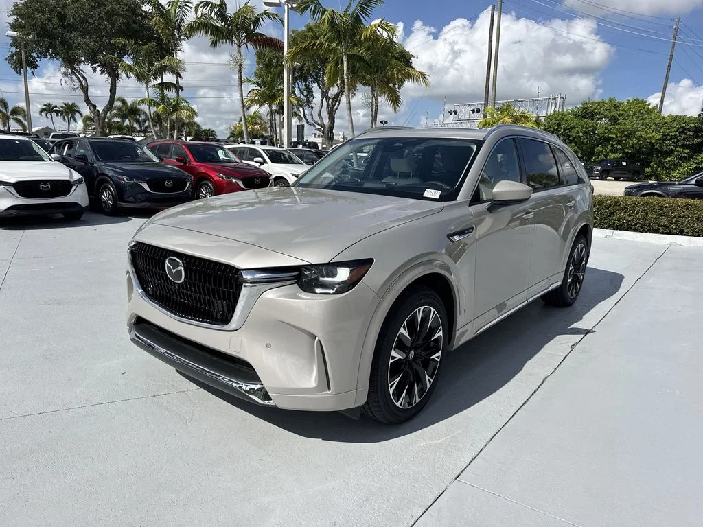 New 2026 Platinum Mazda 3.3 Turbo S Premium Plus AWD image 9
