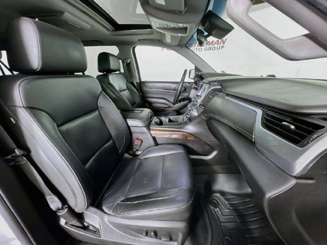 2018 Chevrolet Suburban LT - Photo 45