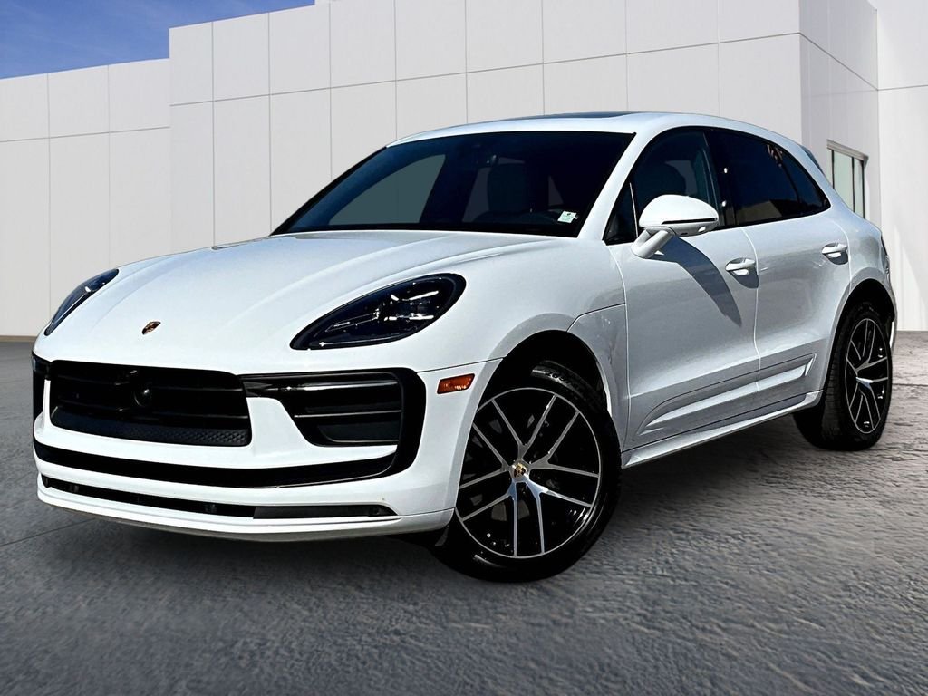 2023 Porsche Macan T
