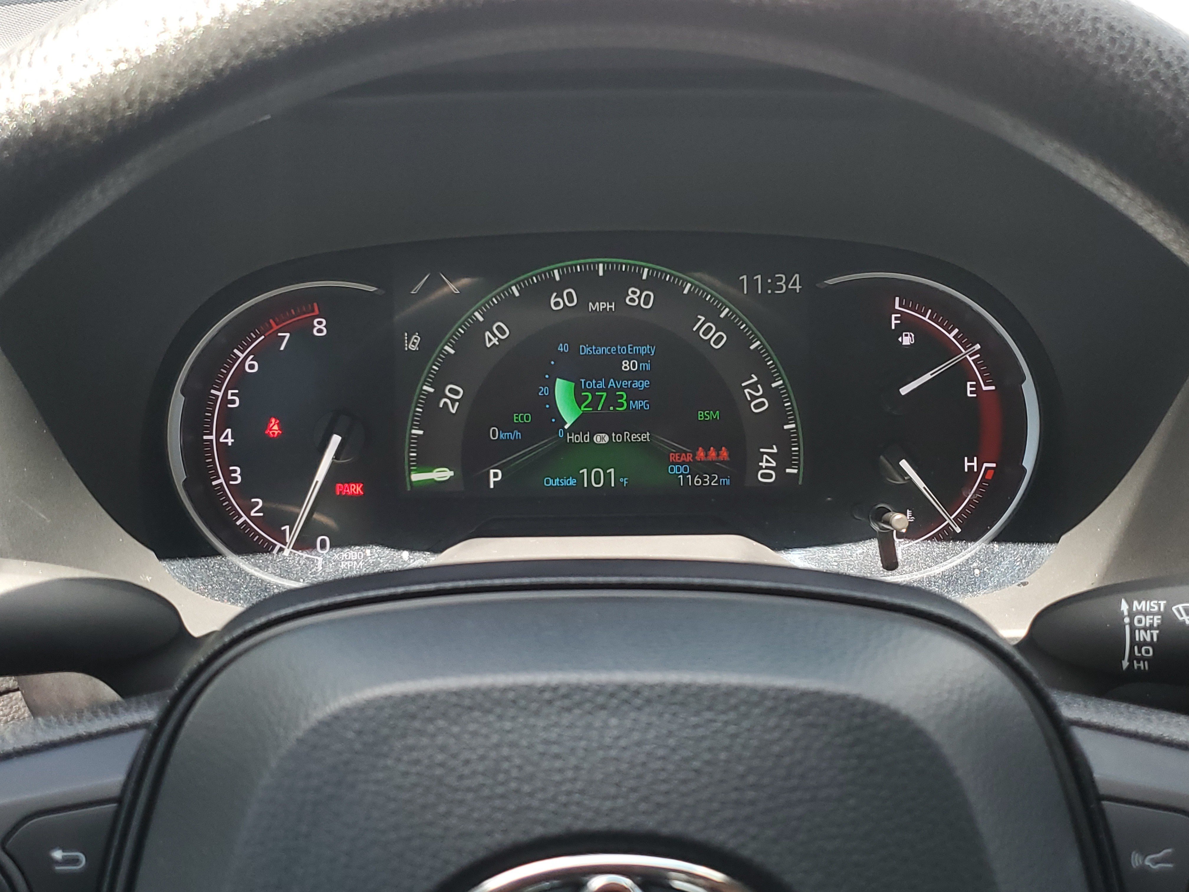 Used 2025 Silver Sky Metallic Toyota XLE image 26