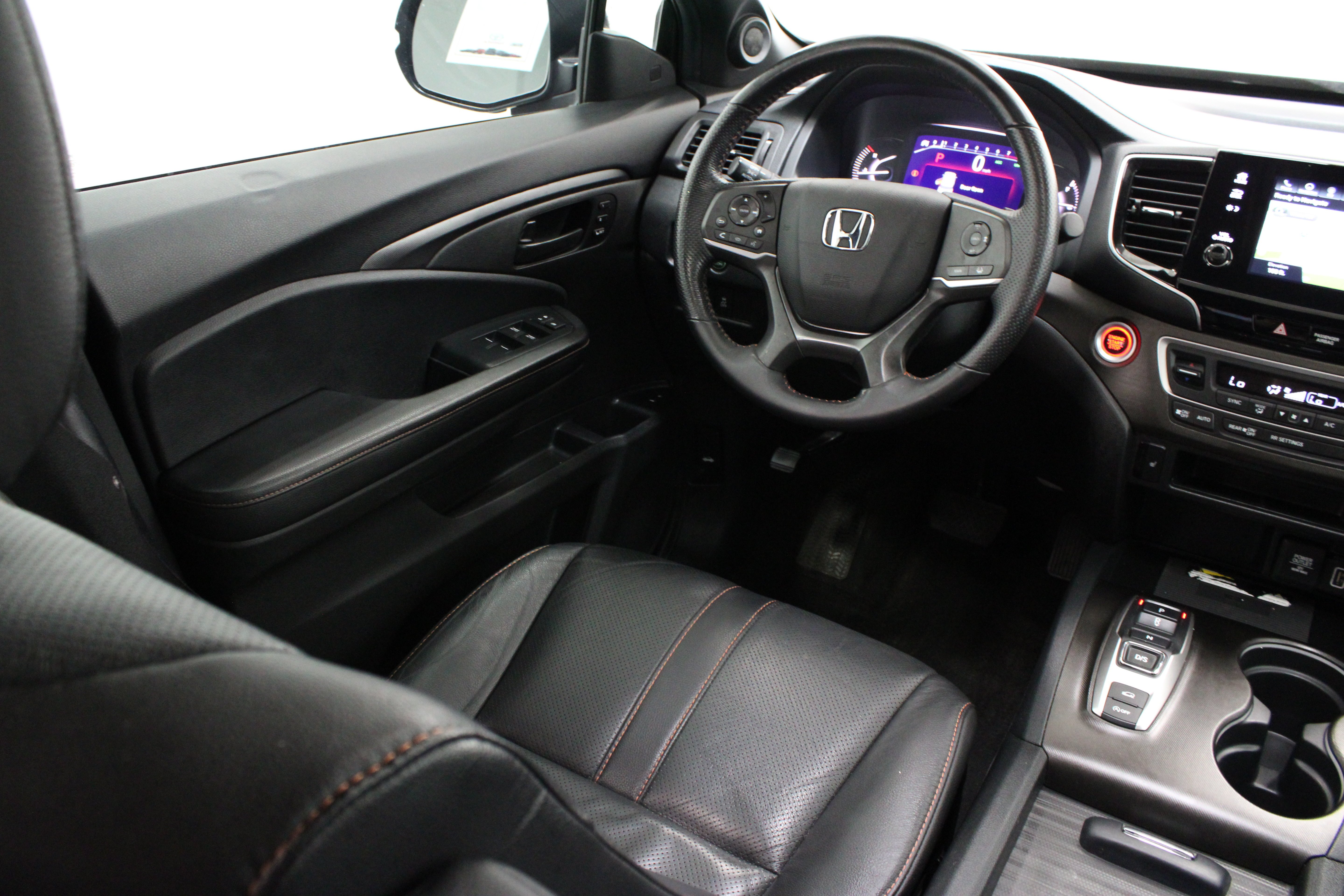 Used 2022 Black Honda TrailSport 3.5L image 32