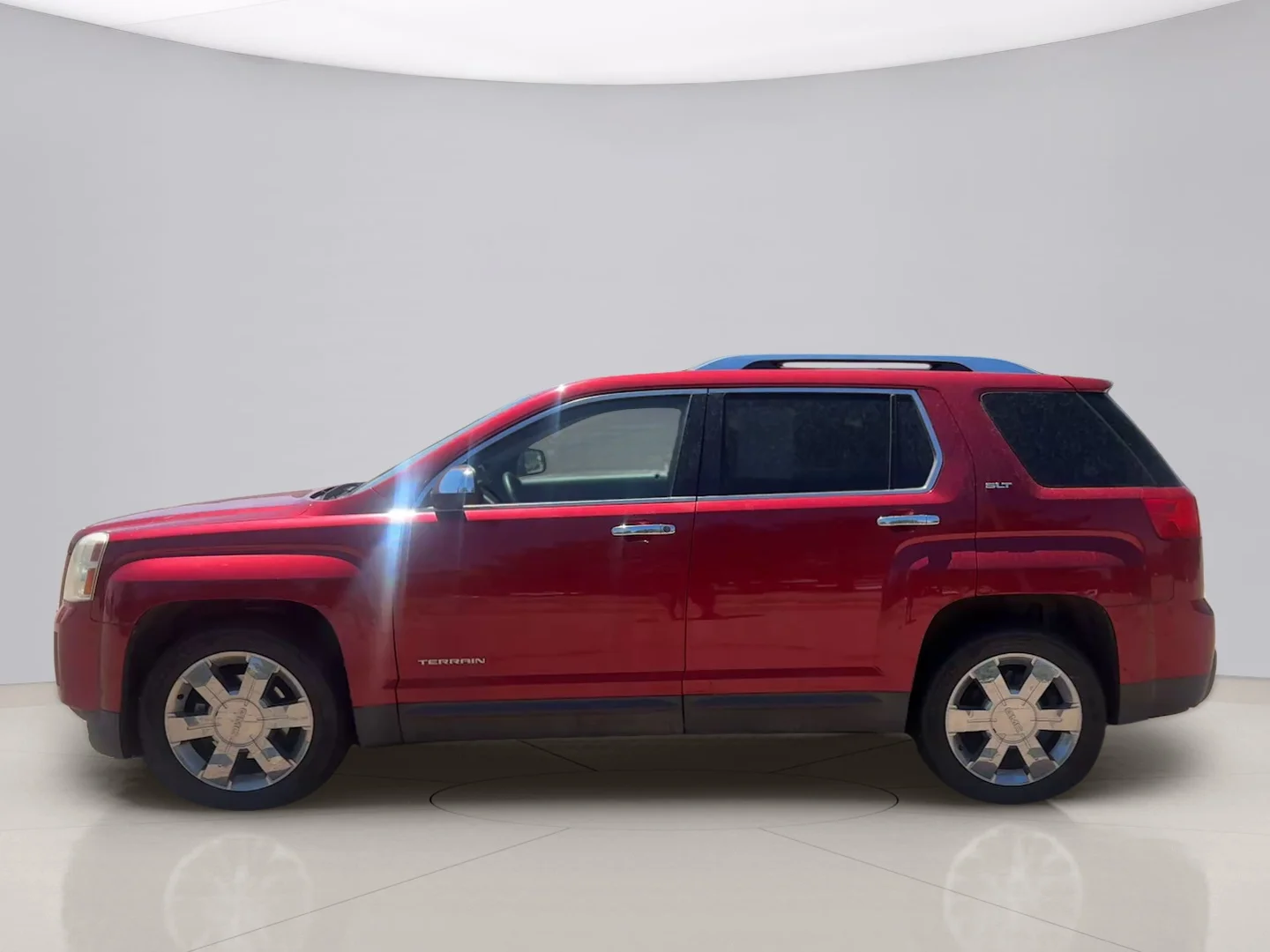Used 2014 Red Gmc SLT image 2