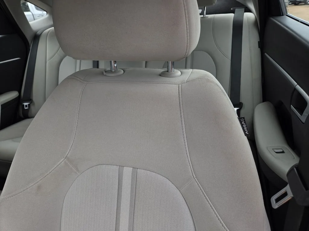 Used 2024 Black Hyundai SEL image 16