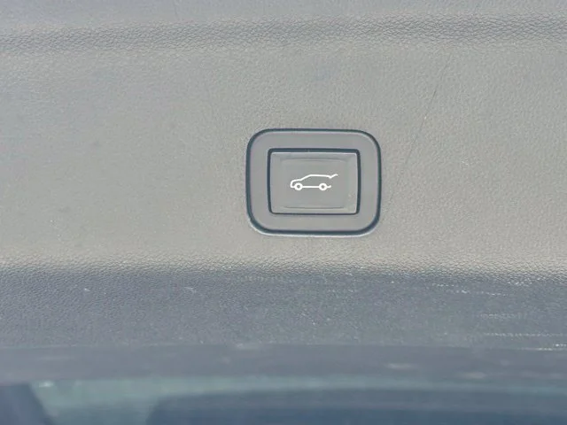 Used 2023 Silver Cadillac Premium Luxury image 12