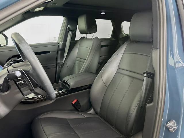 Used 2026 Blue Land Rover S image 21