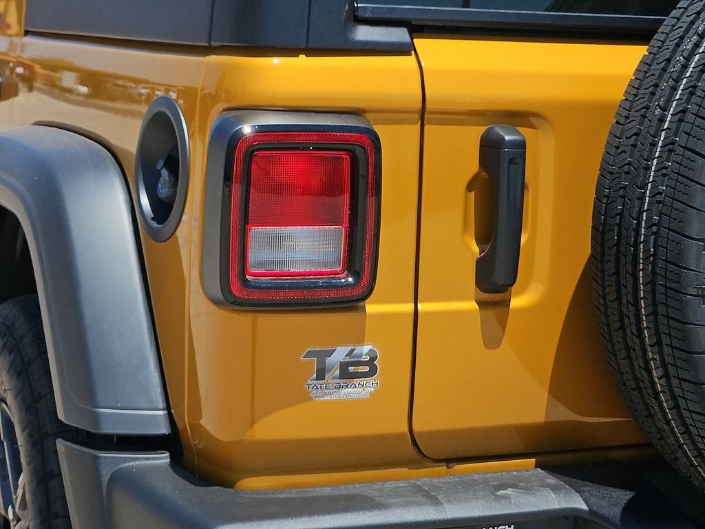 New 2026 Goldilocks Exterior Paint Jeep Sport image 10