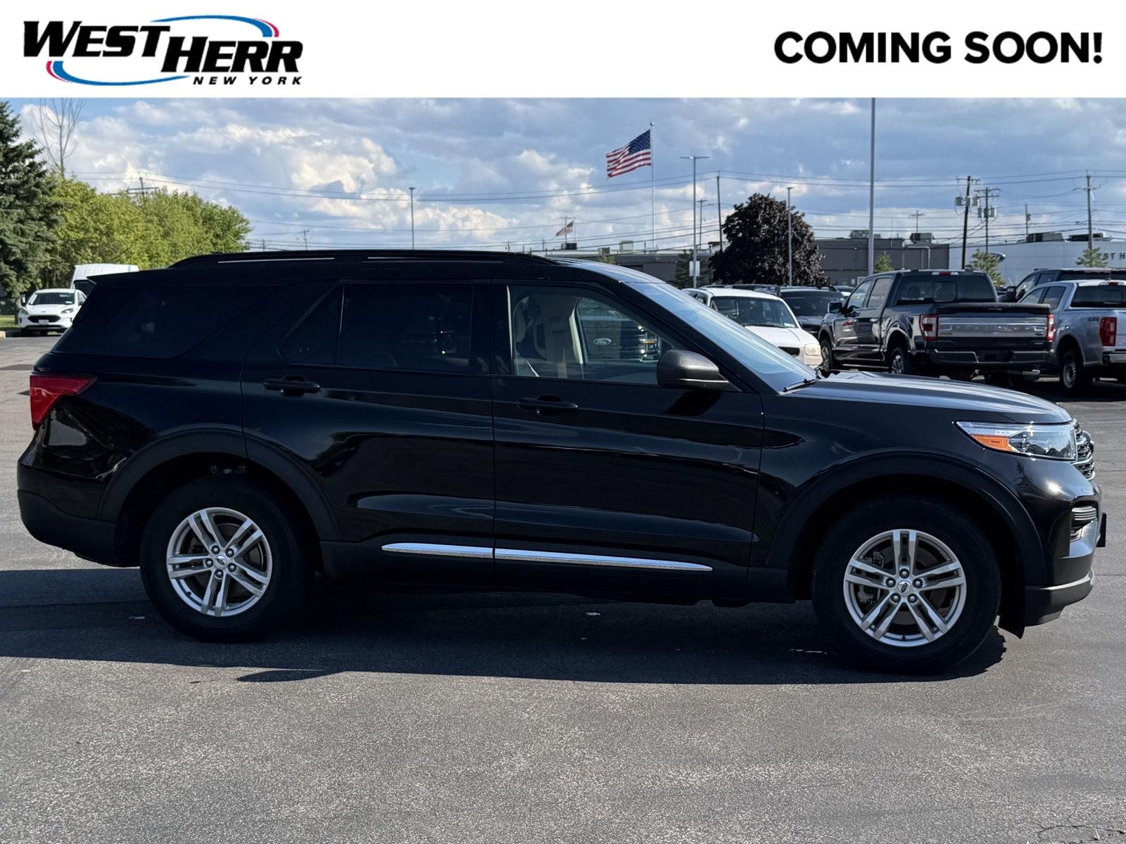 Used 2023 Agate Black Ford XLT image 1