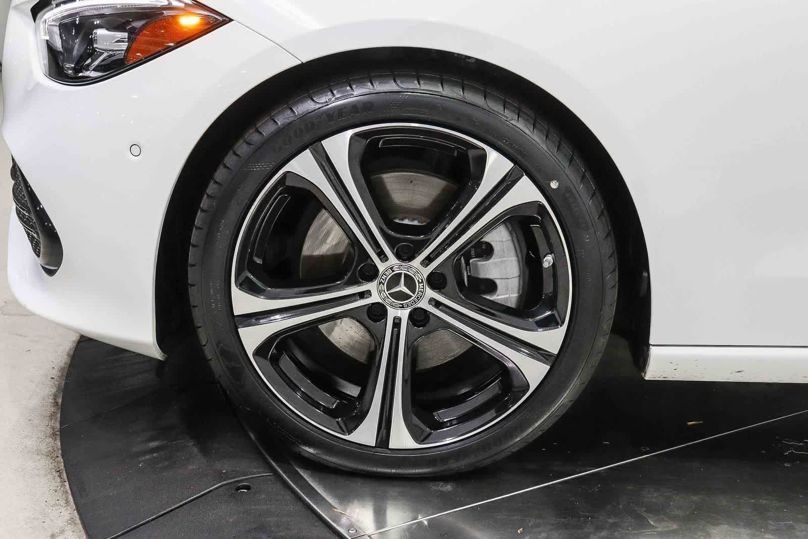 Certified Used 2023 Polar White Mercedes-Benz C 300 image 9