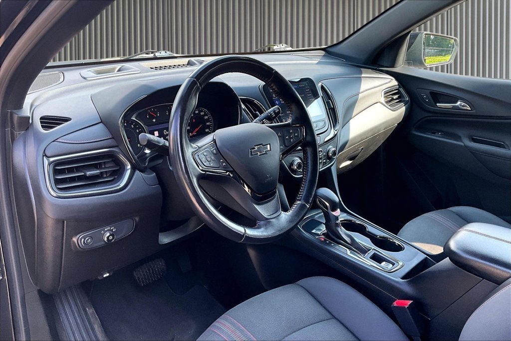 Used 2022 Black Chevrolet RS image 16