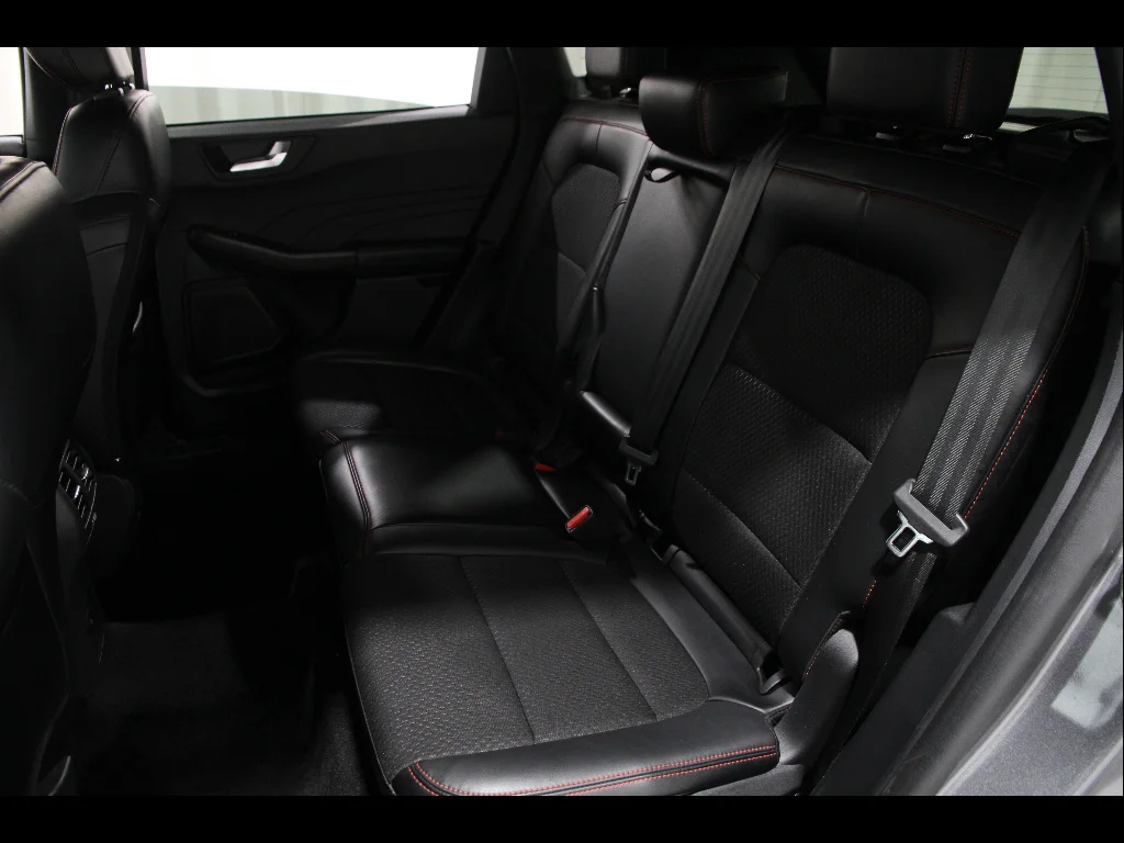 Used 2025 Carbonized Gray Ford ST-Line image 18