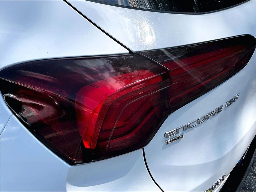 Used 2024 White Buick Sport Touring image 30