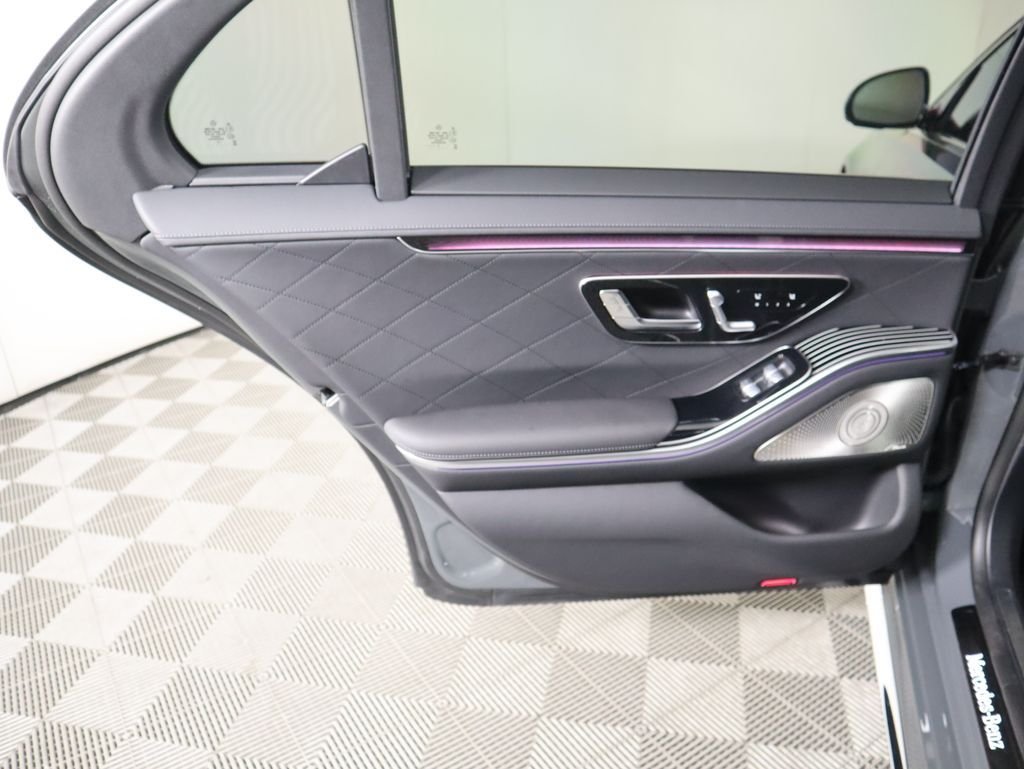2026 Mercedes-Benz S-Class S 580 - Photo 28