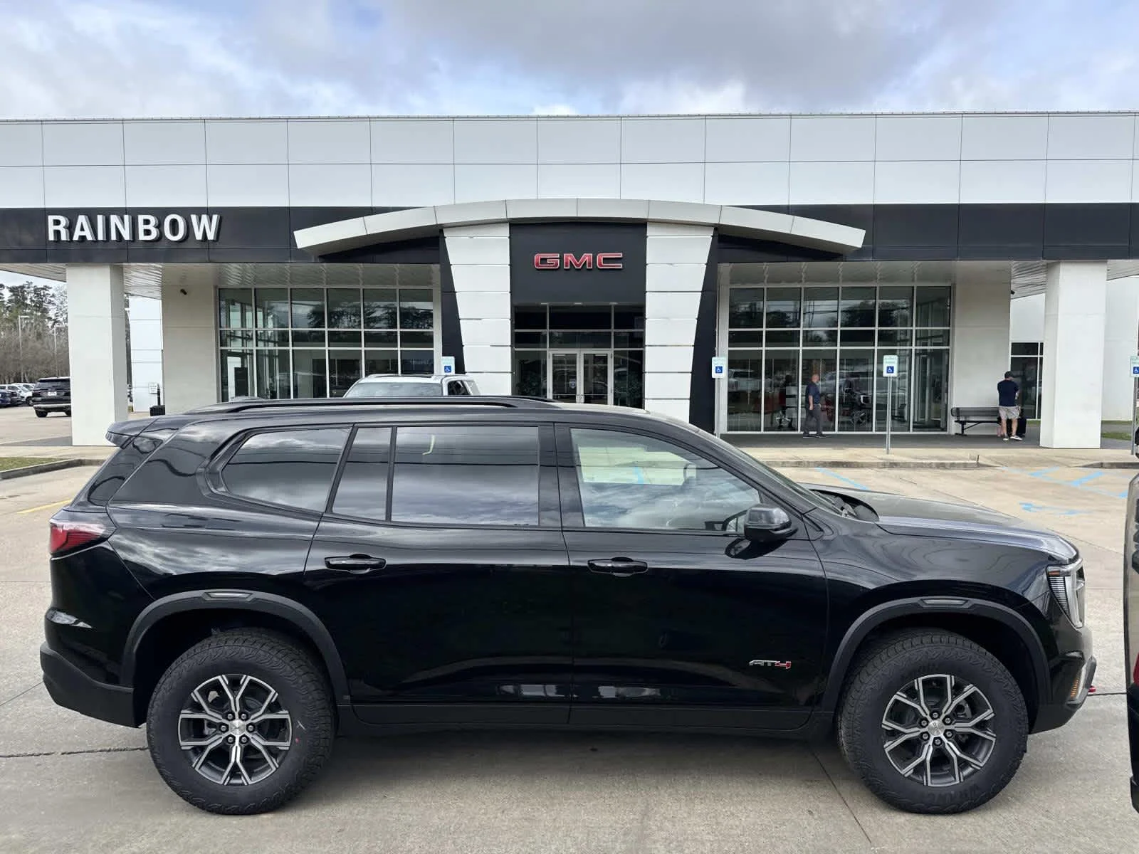 2026 GMC Acadia AT4 AWD's photo