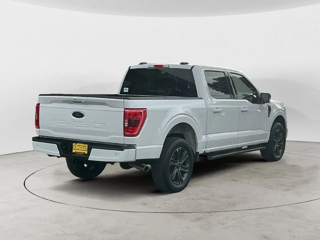 Used 2023 White Ford XLT image 5