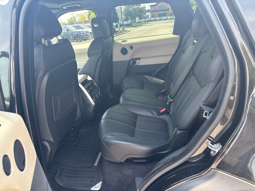 Used 2015 Santorini Black Land Rover 5.0L V8 Supercharged image 16
