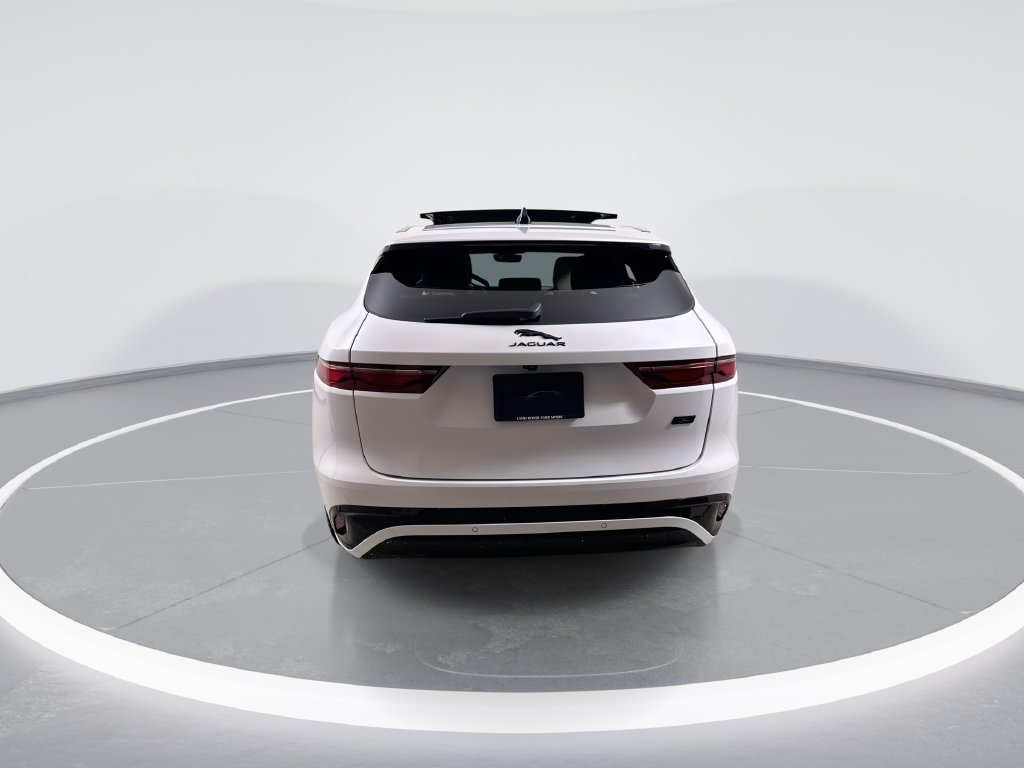 2026 Jaguar F-Pace R-Dynamic S - Photo 7
