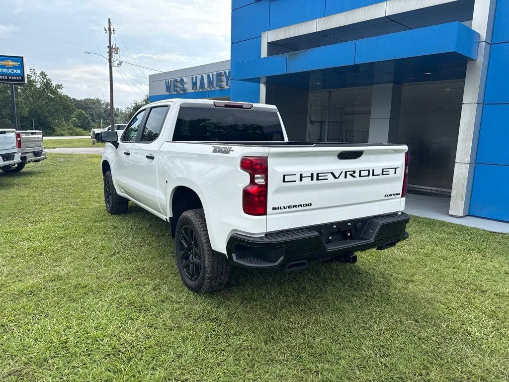 New 2026 Summit White Chevrolet Custom Trail Boss image 6