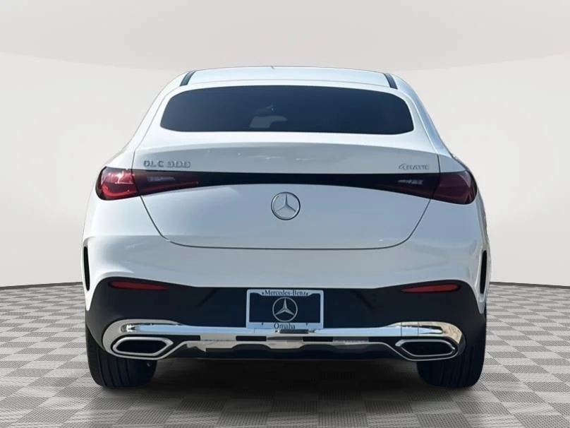 New 2026 Polar White Mercedes-Benz GLC 300 image 4