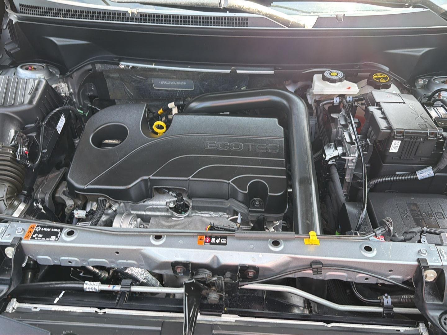 Used 2024 Sterling Gray Metallic Chevrolet LT image 35