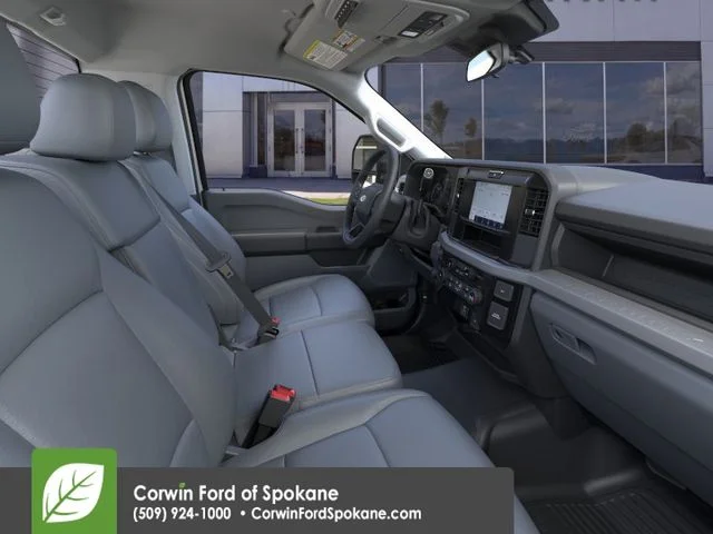 2025 Ford F-600 Super Duty Chassis Cab XL - Photo 11
