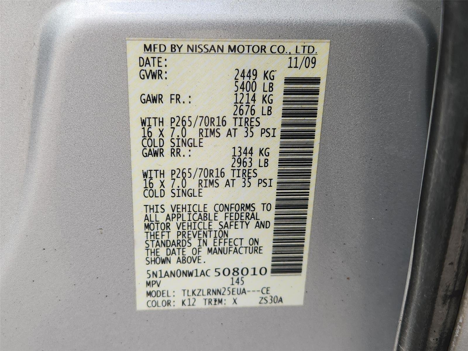 Used 2010 Silver Nissan S image 29