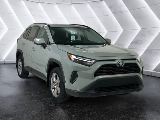 2022 Toyota RAV4 Hybrid XLE