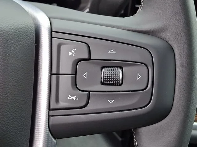 New 2026 Summit White GMC SLE image 19