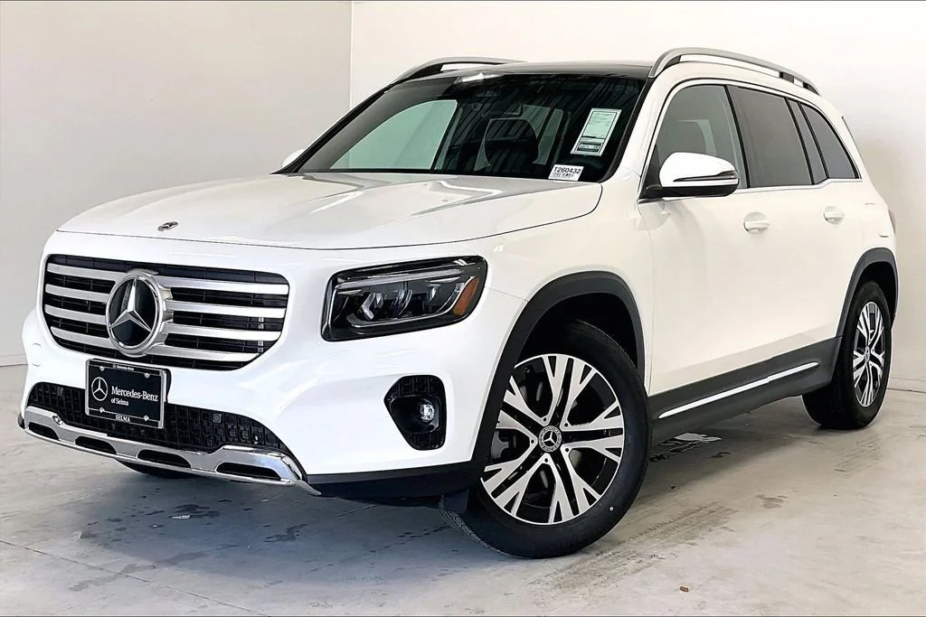 New 2026 Polar White Mercedes-Benz GLB 250 image 14