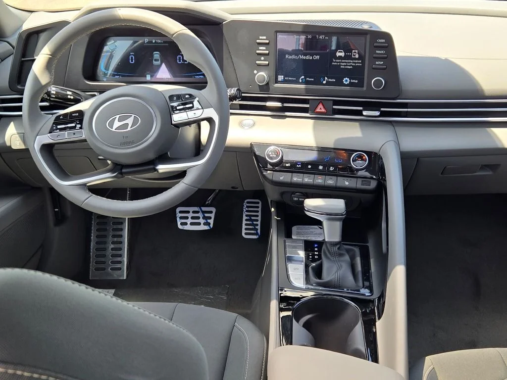 New 2026 Gray Hyundai SEL Sport image 15