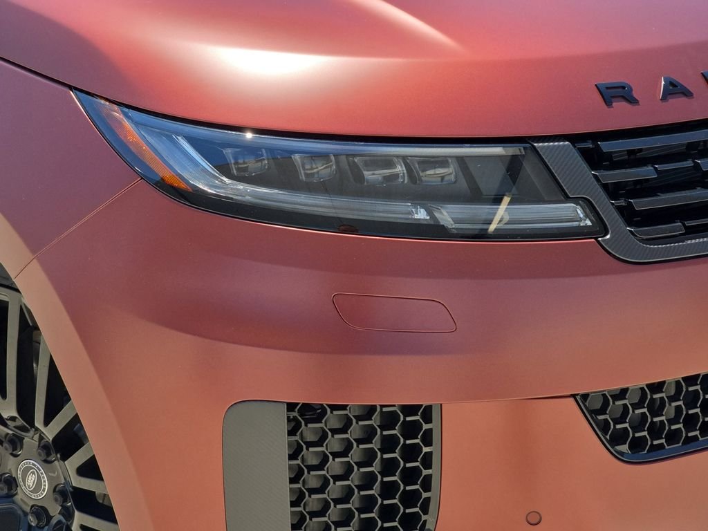 New 2025 Sunrise Copper Satin Land Rover SV image 33