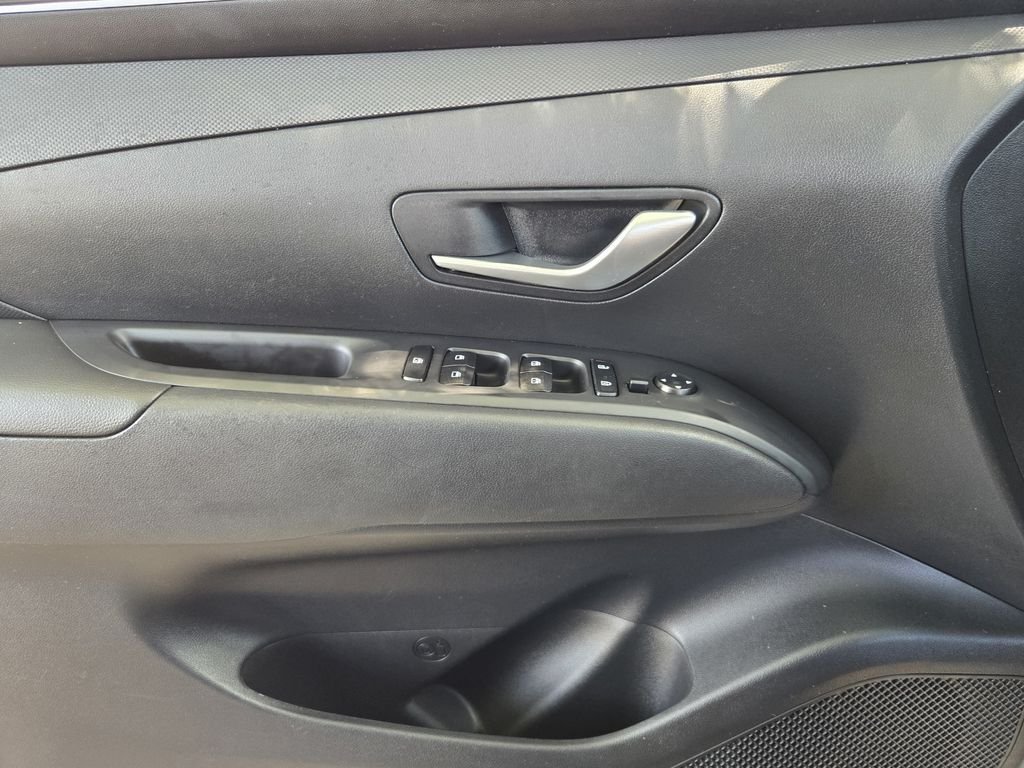 Used 2024 Silver Hyundai SEL image 15