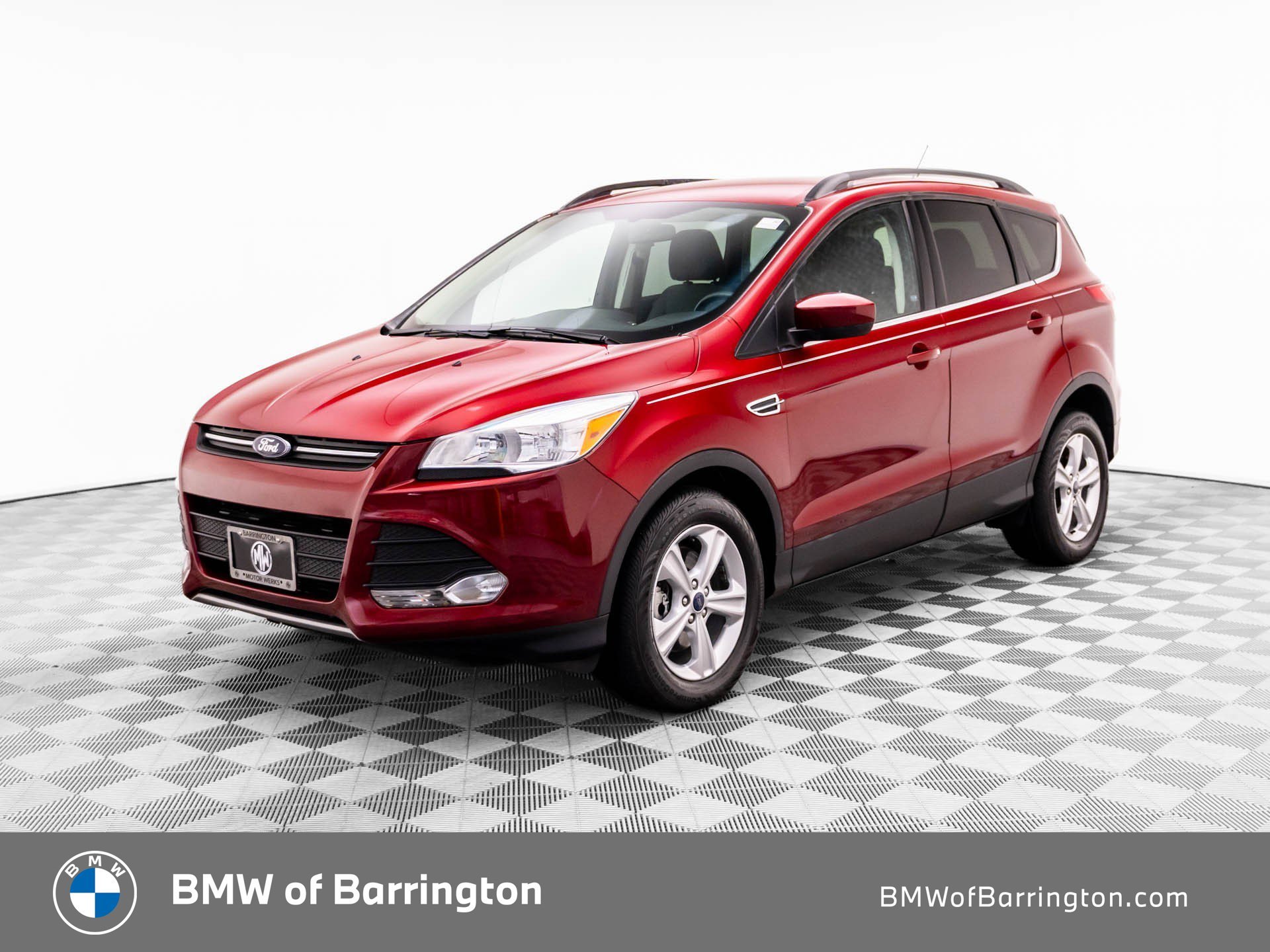 Used 2014 Red Ford SE image 1