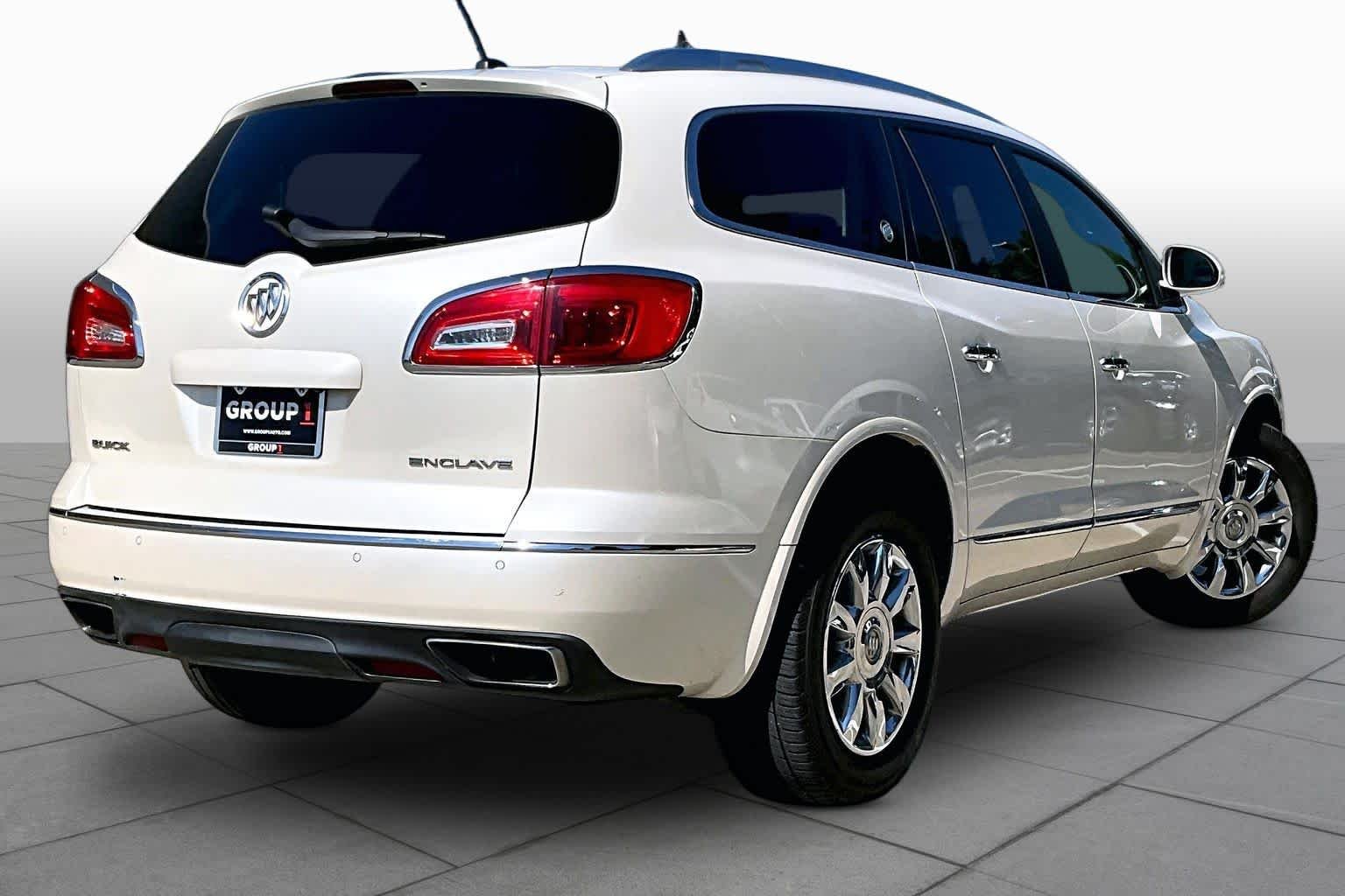 Used 2013 White Diamond Tricoat Buick Premium image 12