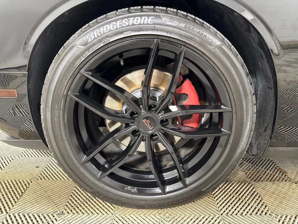 Used 2016 Black Dodge R/T Shaker image 12