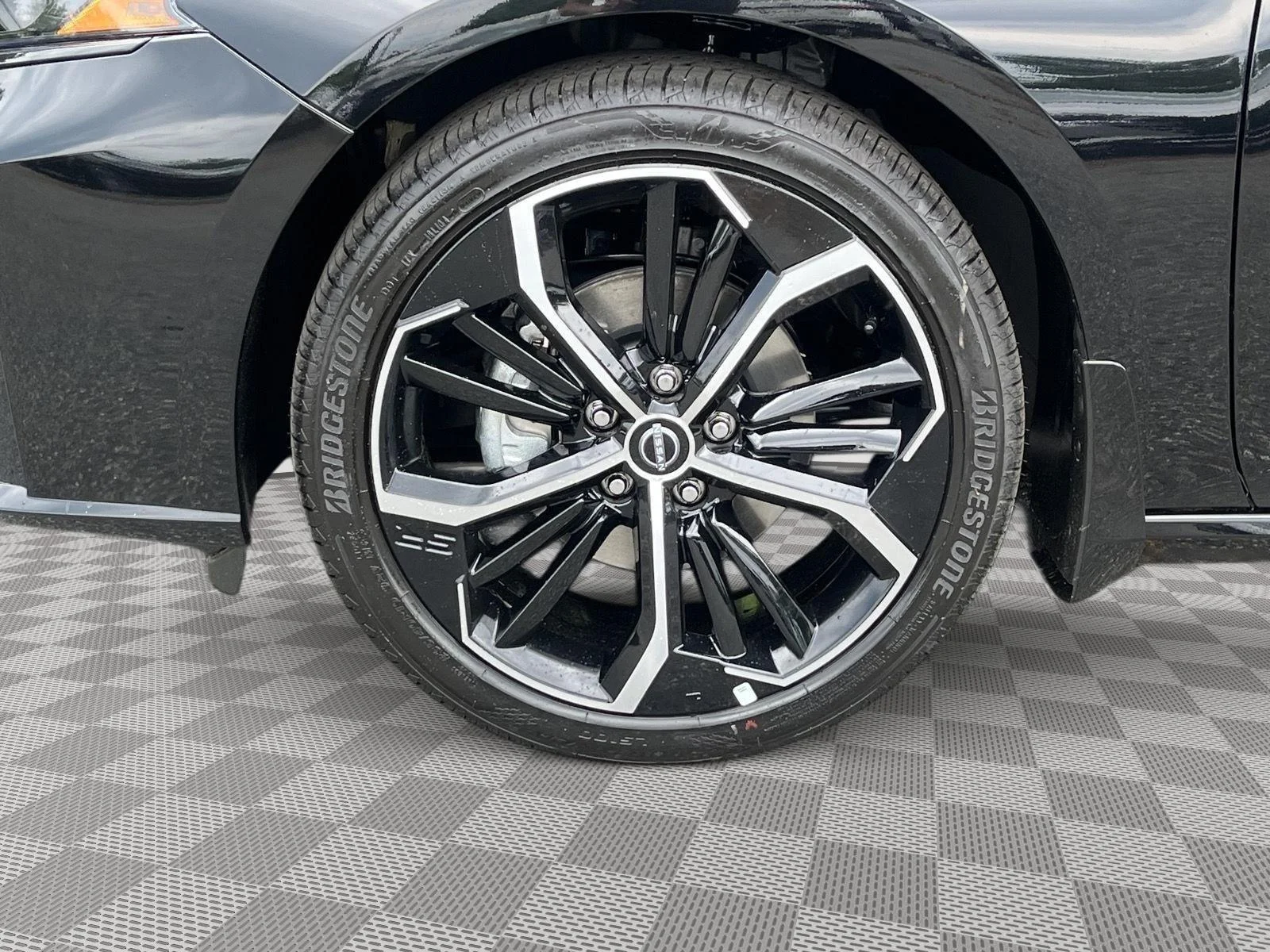 New 2026 Super Black Nissan SR image 10