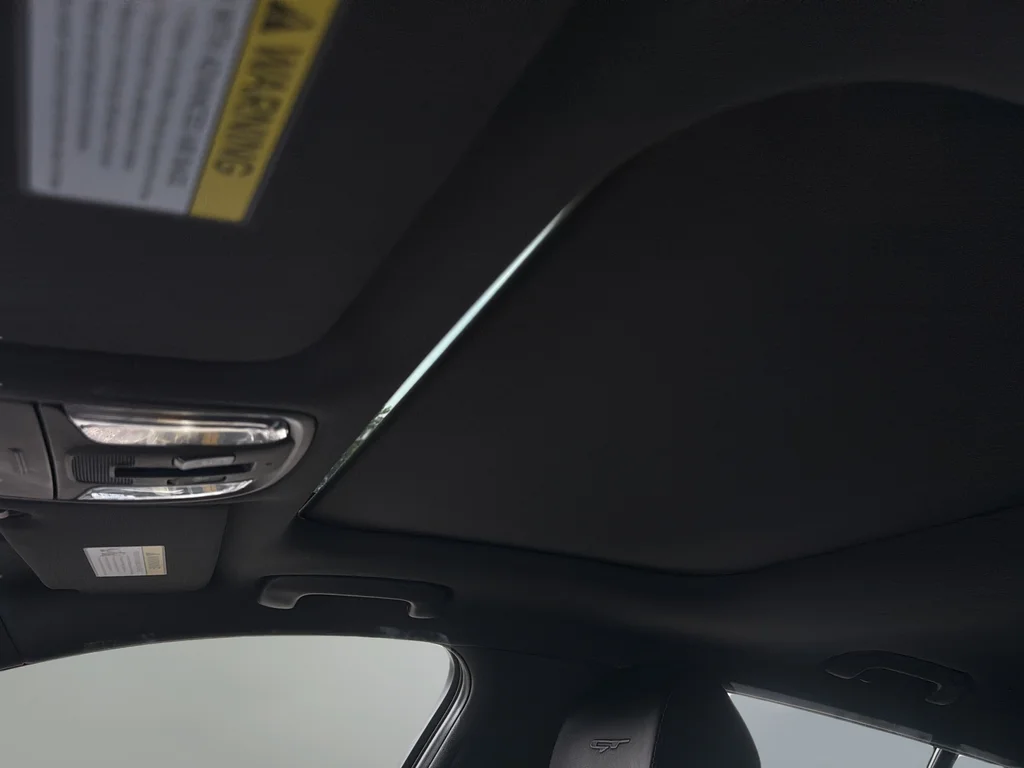 Used 2020 White Kia GT2 image 18