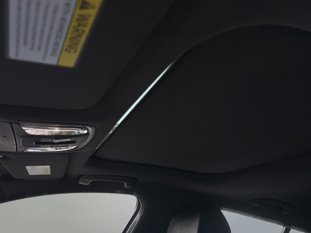 Used 2020 White Kia GT2 image 18