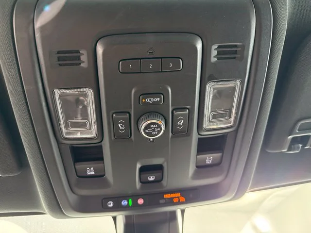 Used 2021 Beige Chevrolet High Country image 23