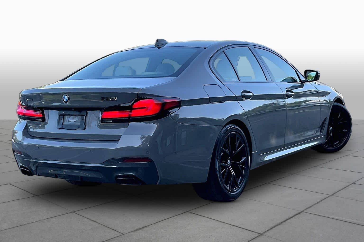Used 2021 Bernina Grey Amber Effect Metallic BMW 530i xDrive image 12