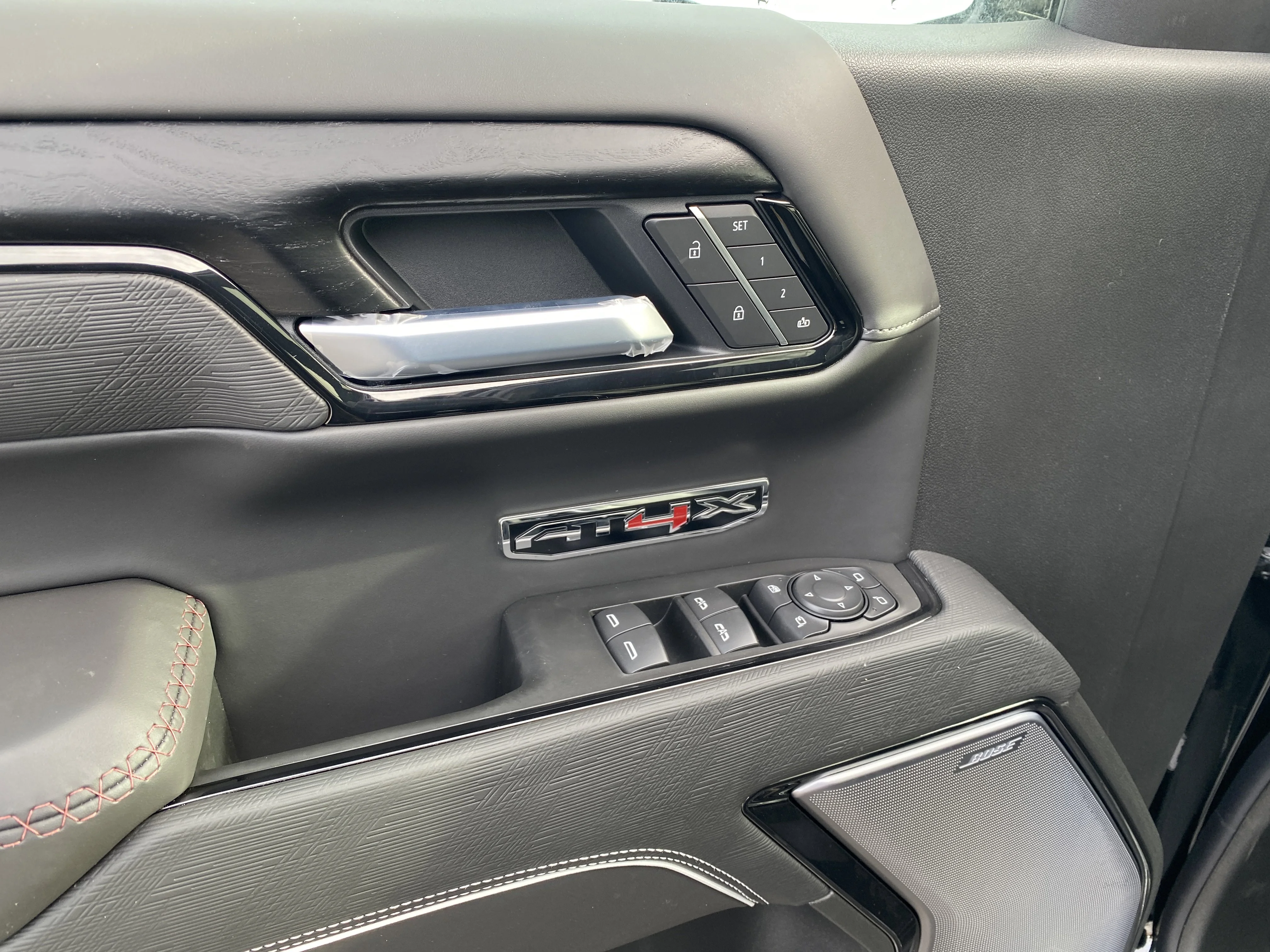 New 2026 ONYX BLACK GMC AT4X image 26