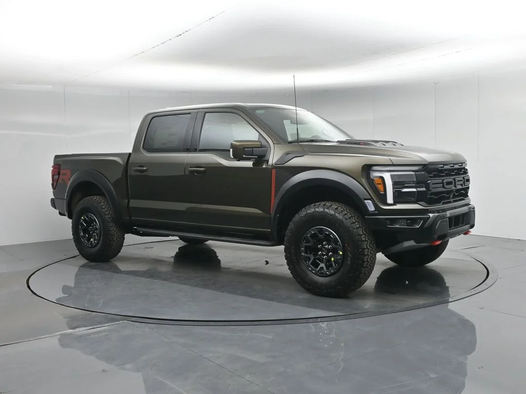 New 2026 Shelter Green Ford Raptor image 28