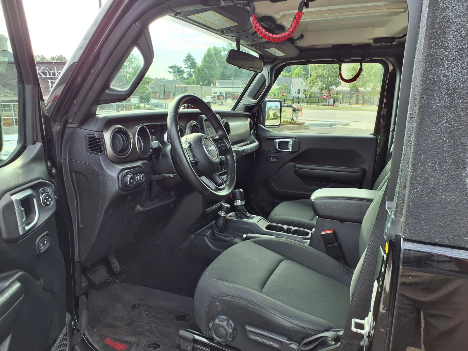 Used 2021 Black Clearcoat Jeep Sport S image 20