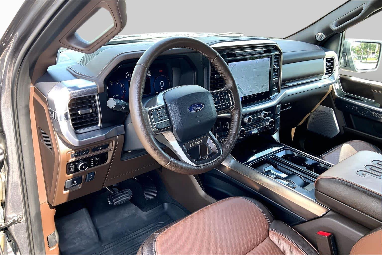 Used 2024 Carbonized Gray/Darkened Bronze Ford King Ranch image 18