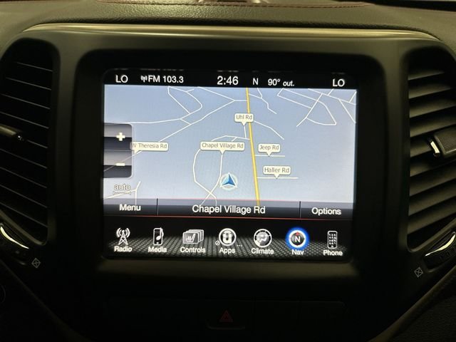 Used 2015 Red Jeep Trailhawk image 21