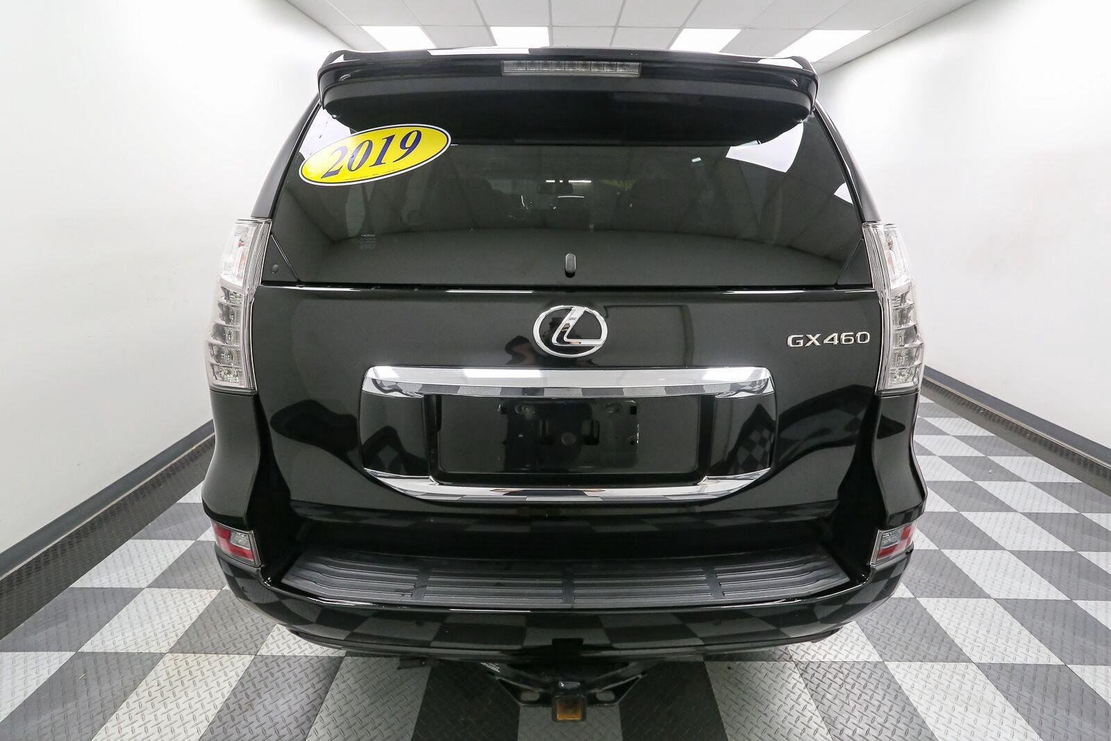 Used 2019 Black Onyx Lexus GX 460 Premium image 11