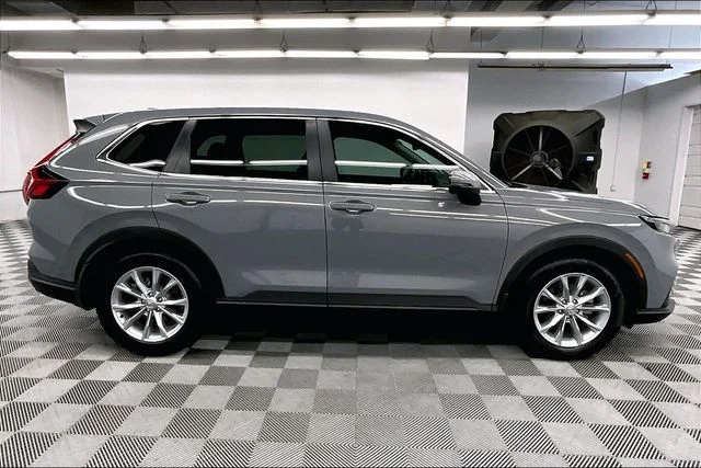 Used 2025 Urban Gray Pearl Honda EX-L image 15