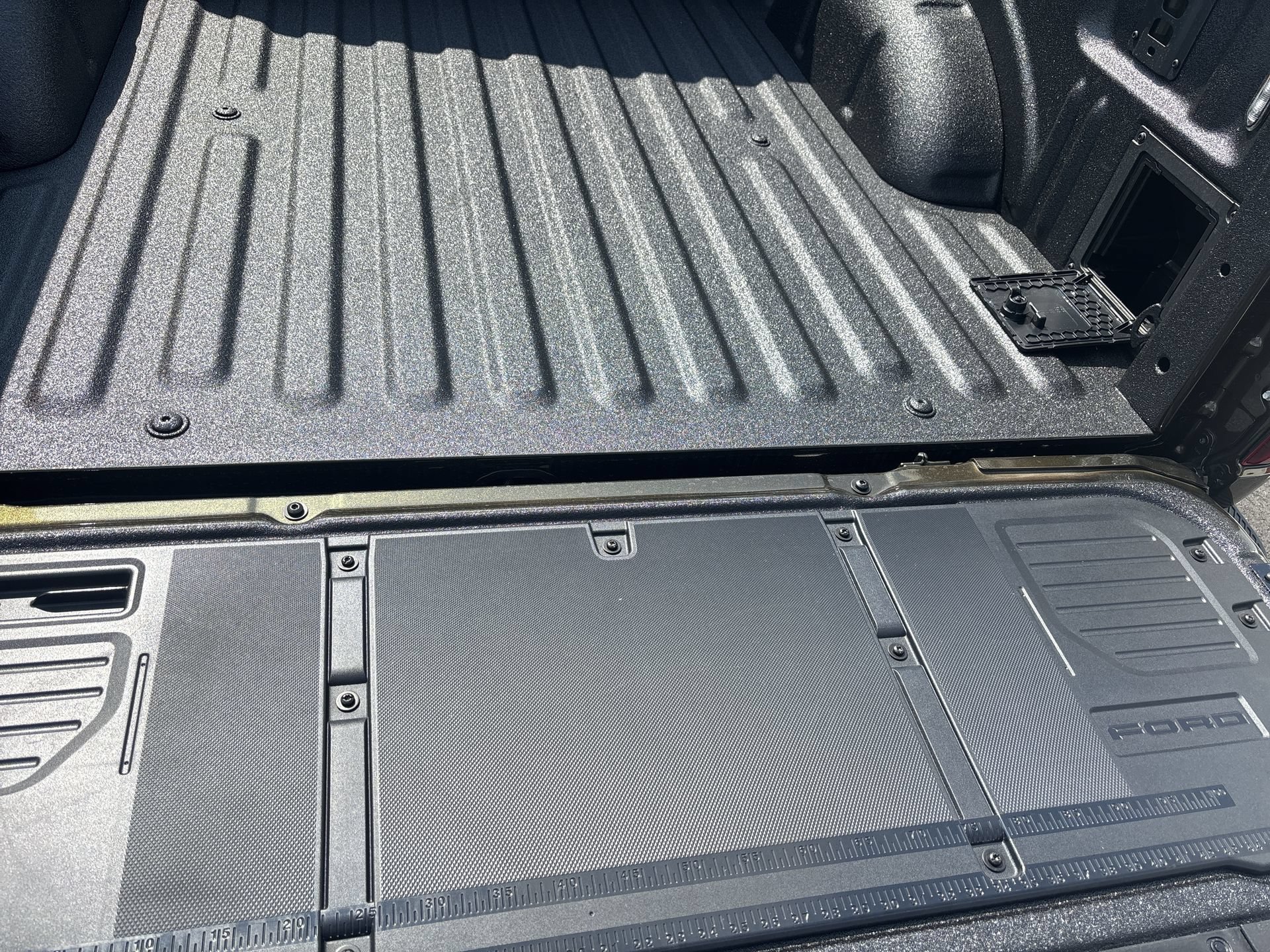 New 2026 Shelter Green Ford Raptor® image 37